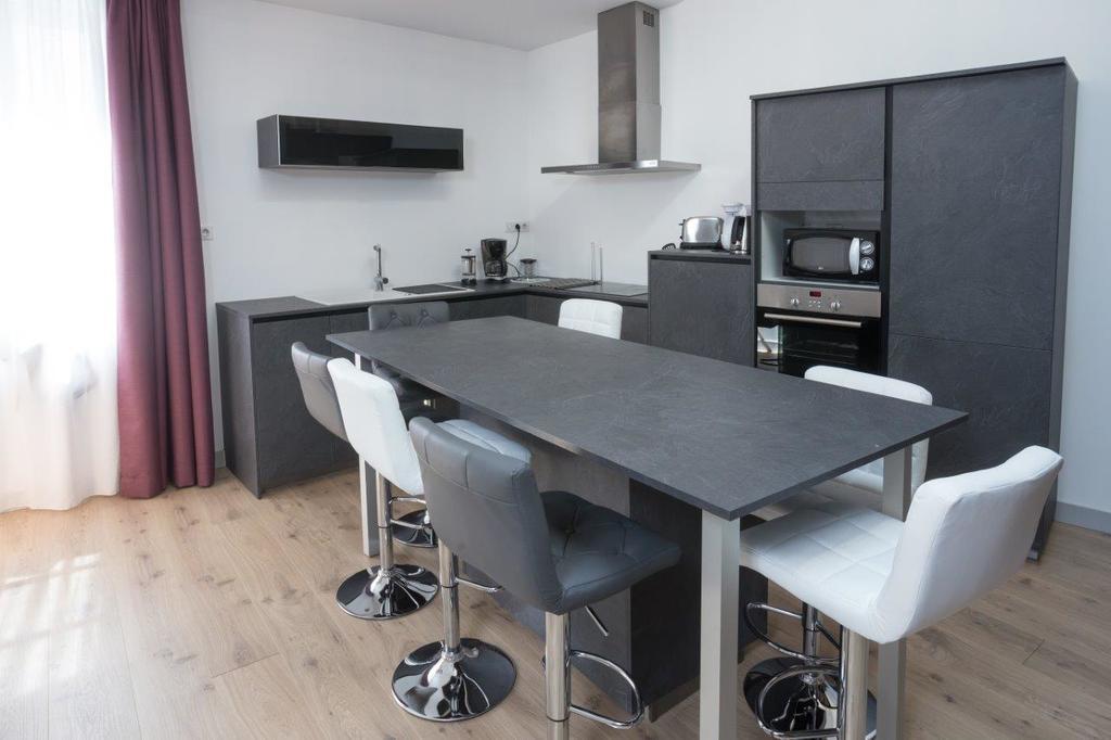 Appartement Vieux Port Et Centre 拉罗歇尔 外观 照片